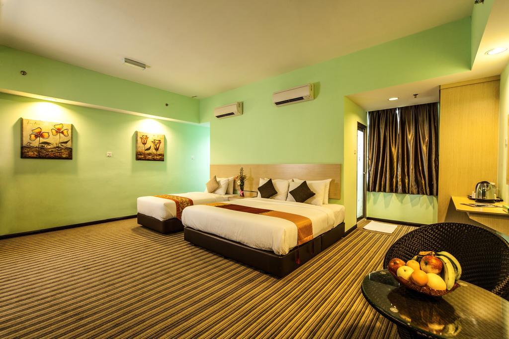 Thy Executive Hotel Johor Bahru Rum bild