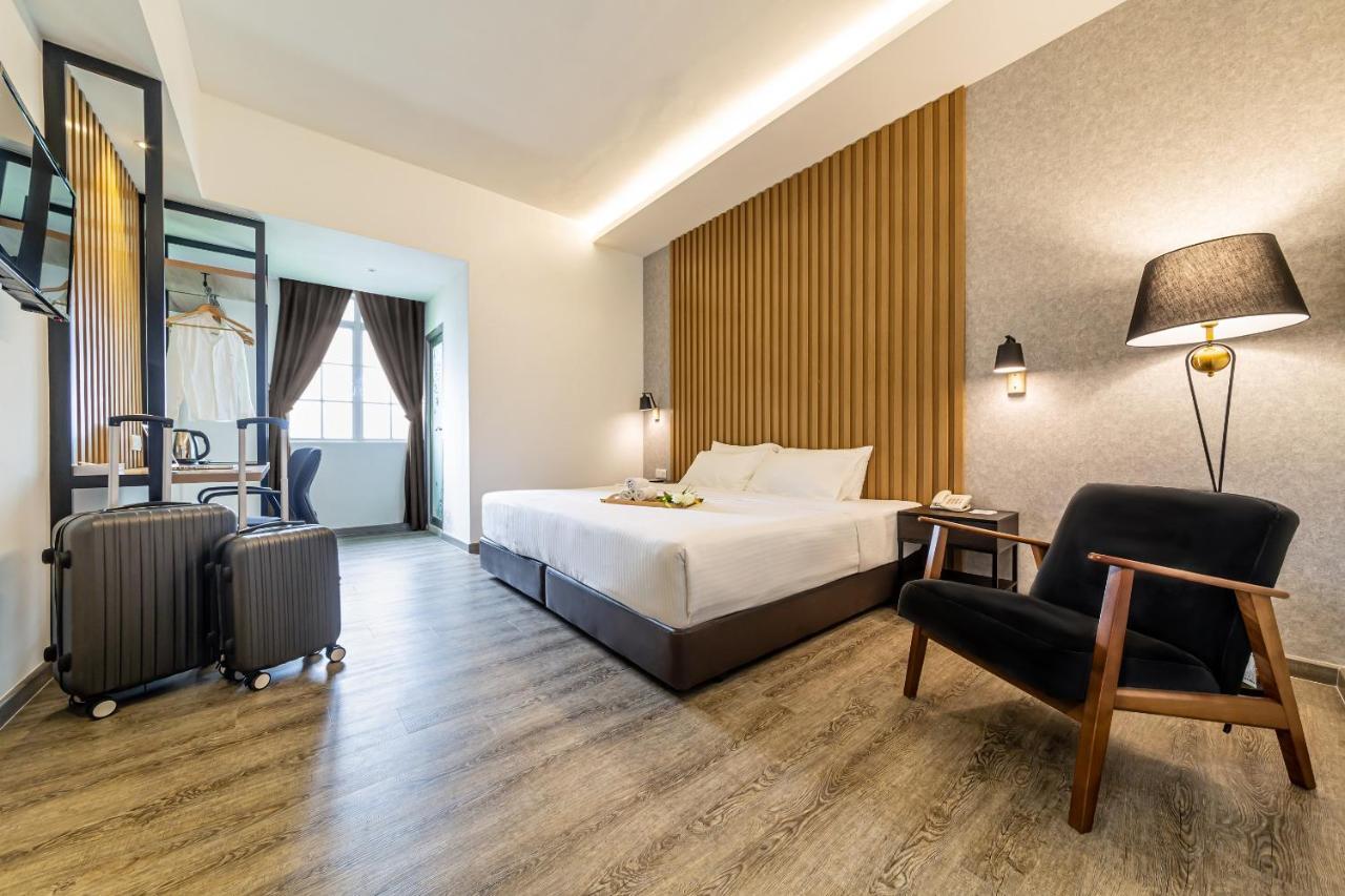 Thy Executive Hotel Johor Bahru Exteriör bild